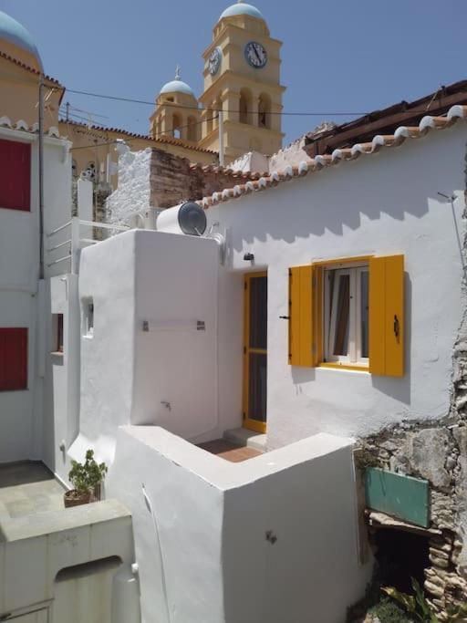 Κυθνος Δρυοπίδα, Στούντιο Χατζής Βίλα Δρυόπη Εξωτερικό φωτογραφία