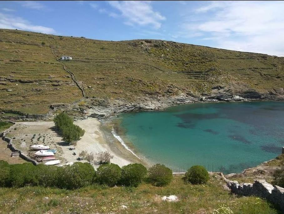 Κυθνος Δρυοπίδα, Στούντιο Χατζής Βίλα Δρυόπη Εξωτερικό φωτογραφία