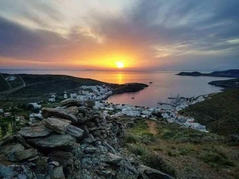 Κυθνος Δρυοπίδα, Στούντιο Χατζής Βίλα Δρυόπη Εξωτερικό φωτογραφία